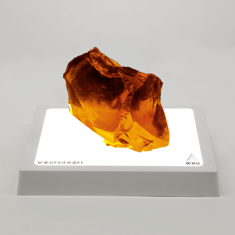 Amber FRONT view sculpture